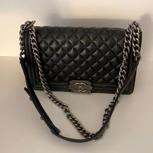 Chanel boy bag